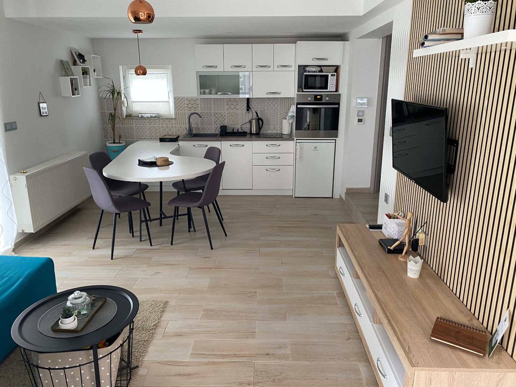 Aqua - Tuhelj - Land Appartement Tuheljske Toplice Buitenkant foto